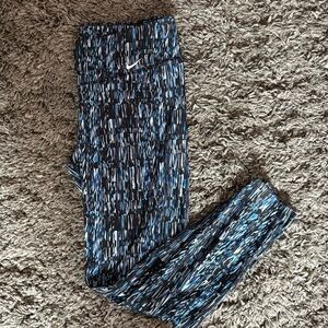 NIKE leggings